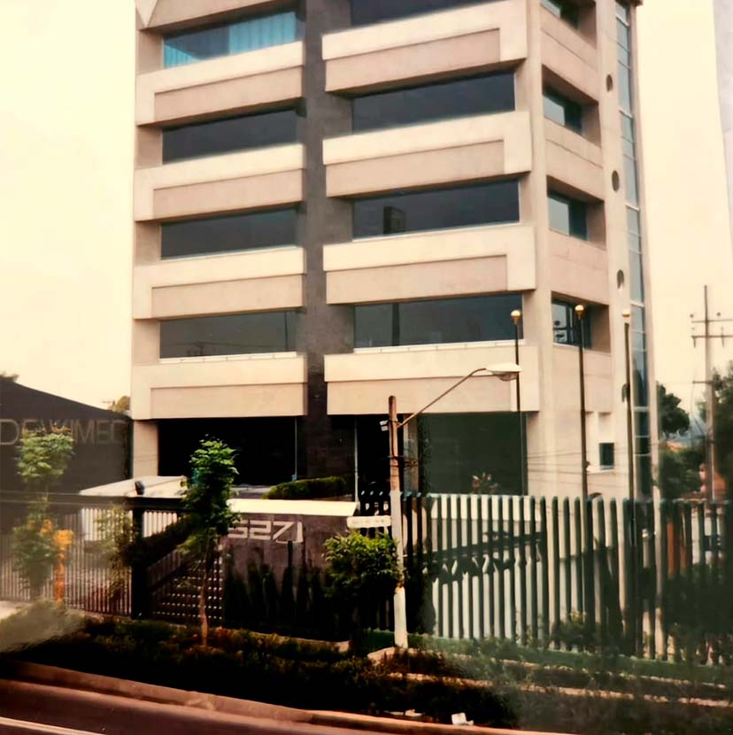 EDIFICIO DEWIMED - PERIFERICO SUR